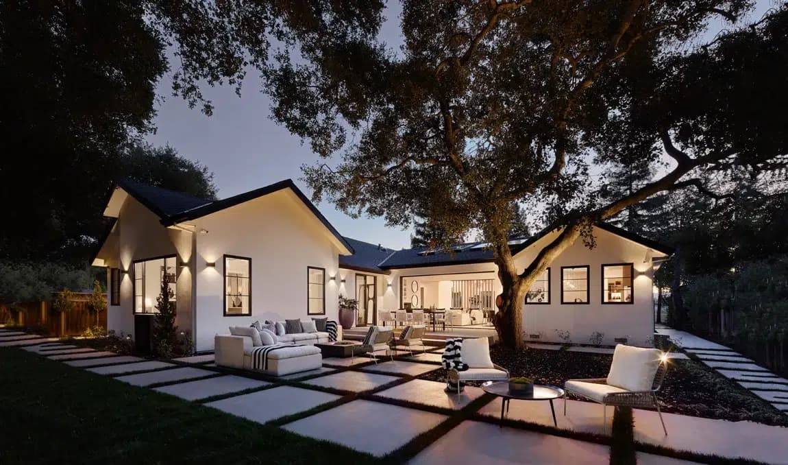 Luxury Modern Living by Craftsmen's Guild — photo 1 of 8